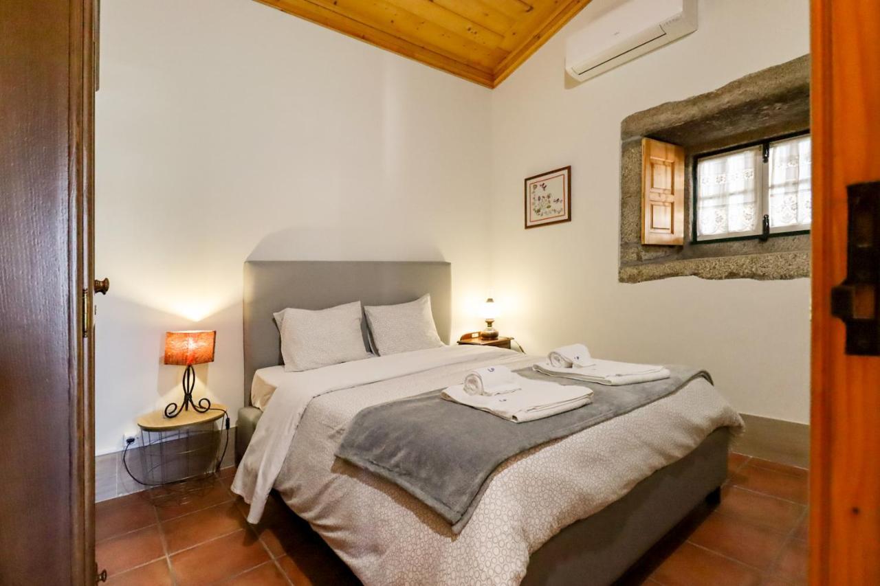 Casa Largo Do Porto - Country House With Swimming Pool Viana do Castelo Bagian luar foto