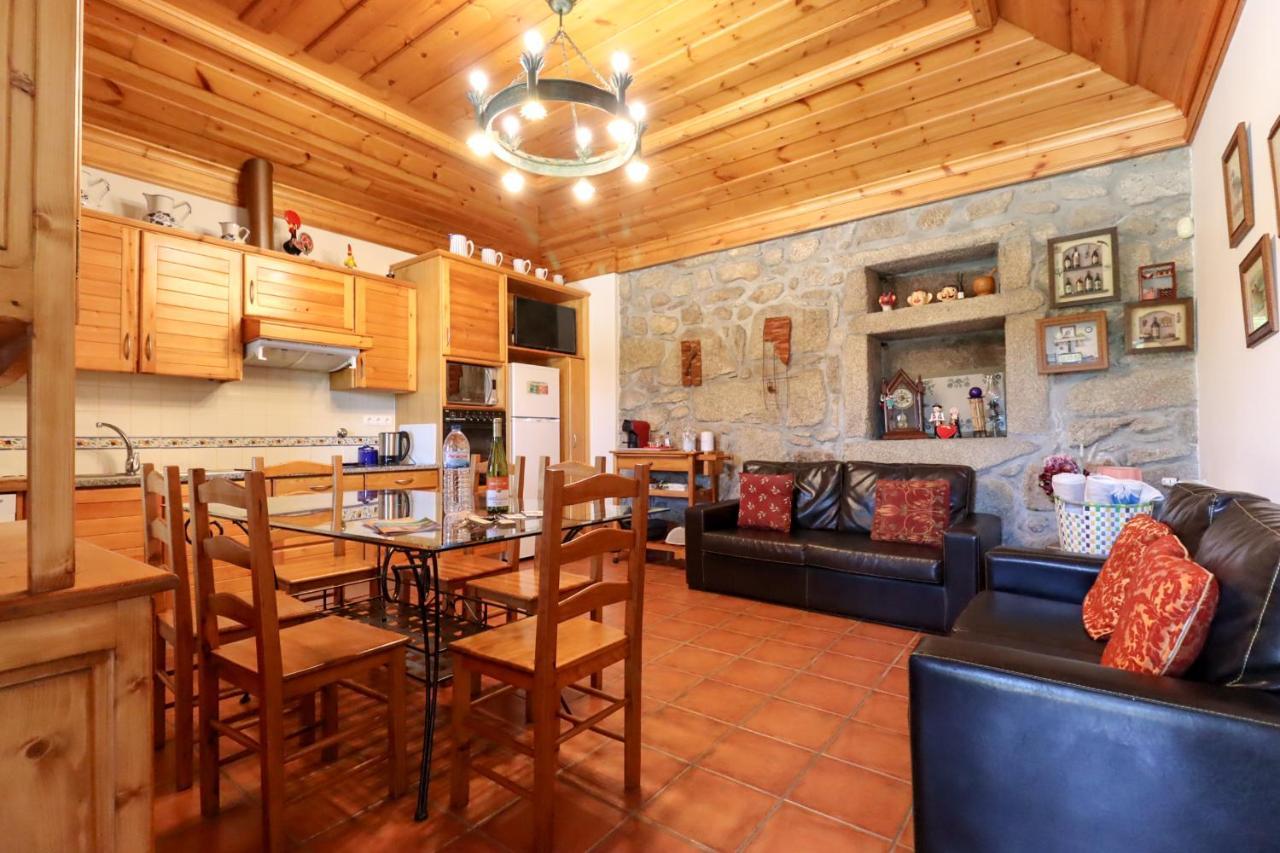 Casa Largo Do Porto - Country House With Swimming Pool Viana do Castelo Bagian luar foto